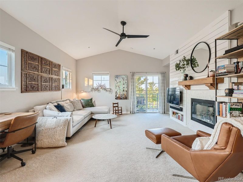 15444 W 63rd Ave #202, Arvada, CO 80403