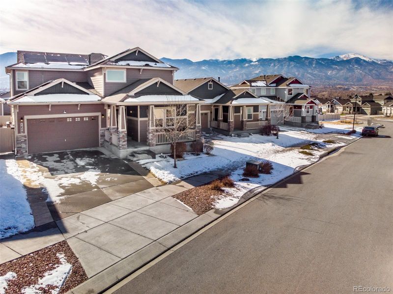 1479 Grand Overlook St, Colorado Springs, CO 80910