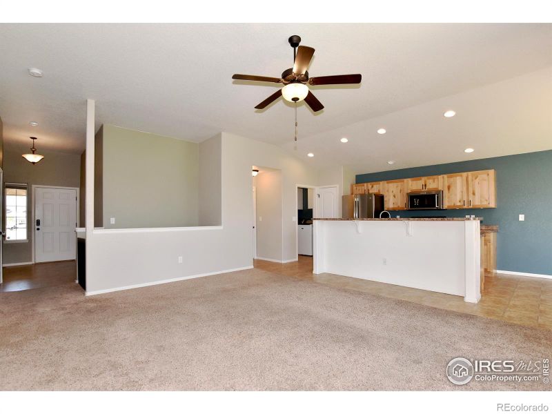 408 Stonebrook Dr, Windsor, CO 80550