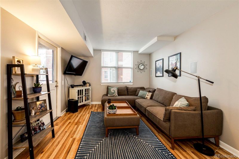 5955 E 10th Ave #210, Denver, CO 80220