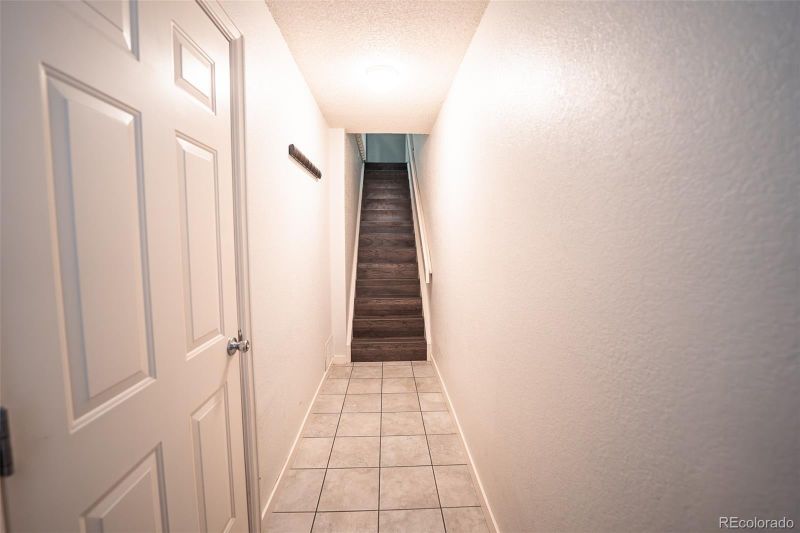 12021 E Ford Cir, Aurora, CO 80012