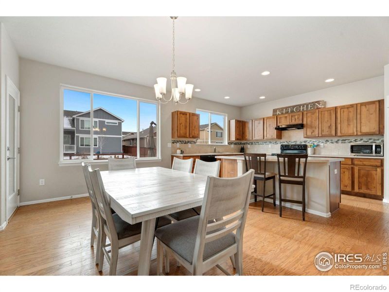 1803 Sunset Vista Dr, Windsor, CO 80550