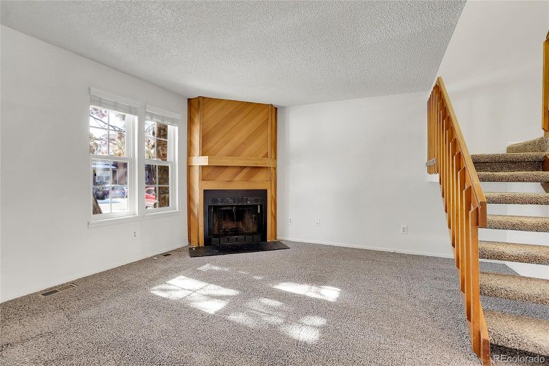 1237 S Flower Cir #C, Lakewood, CO 80232