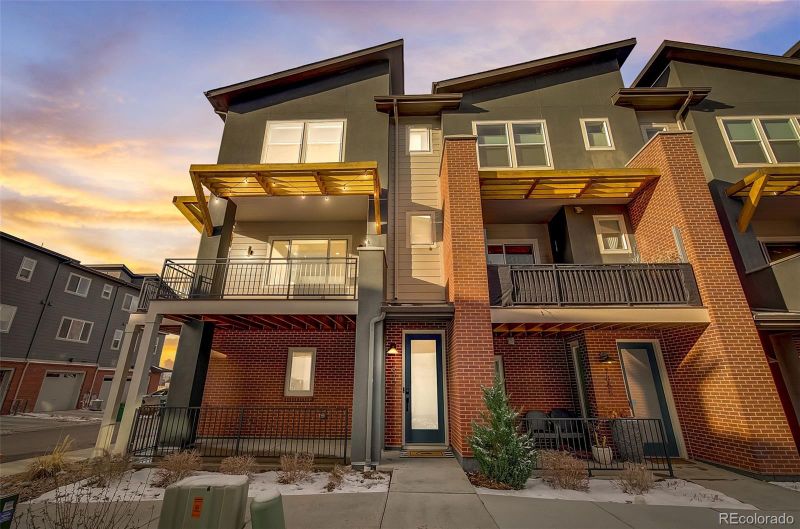 7872 W 43rd Cir, Wheat Ridge, CO 80033
