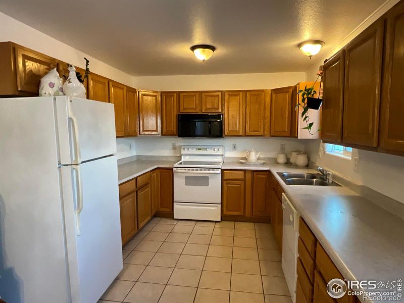 2829 W E St, Greeley, CO 80631