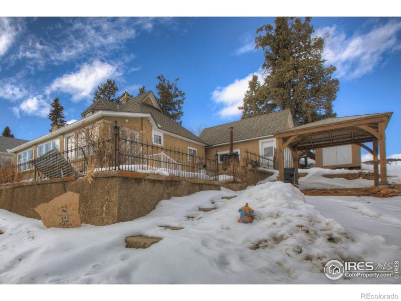 317 E Golden Ave, Cripple Creek, CO 80813