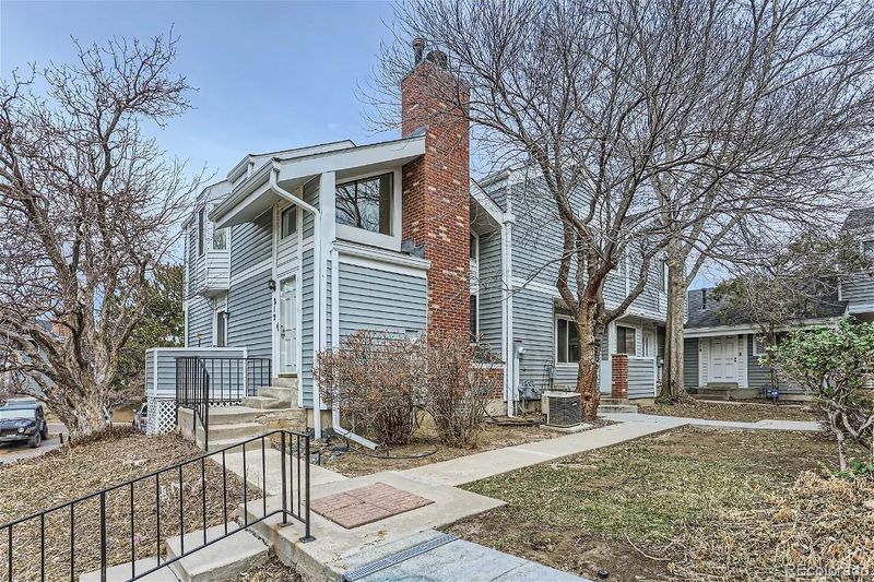 214 S Nome St, Aurora, CO 80012