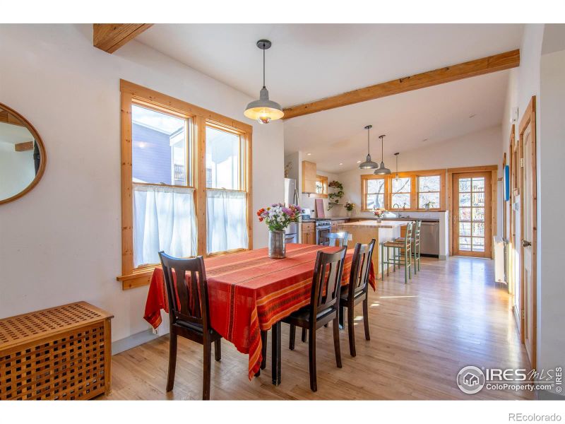 426 Park St, Lyons, CO 80540