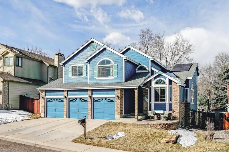 6777 Taft Cir, Arvada, CO 80004