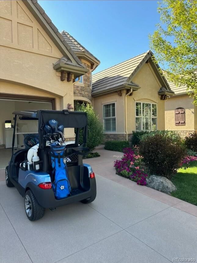 64 Brookhaven Dr, Littleton, CO 80123