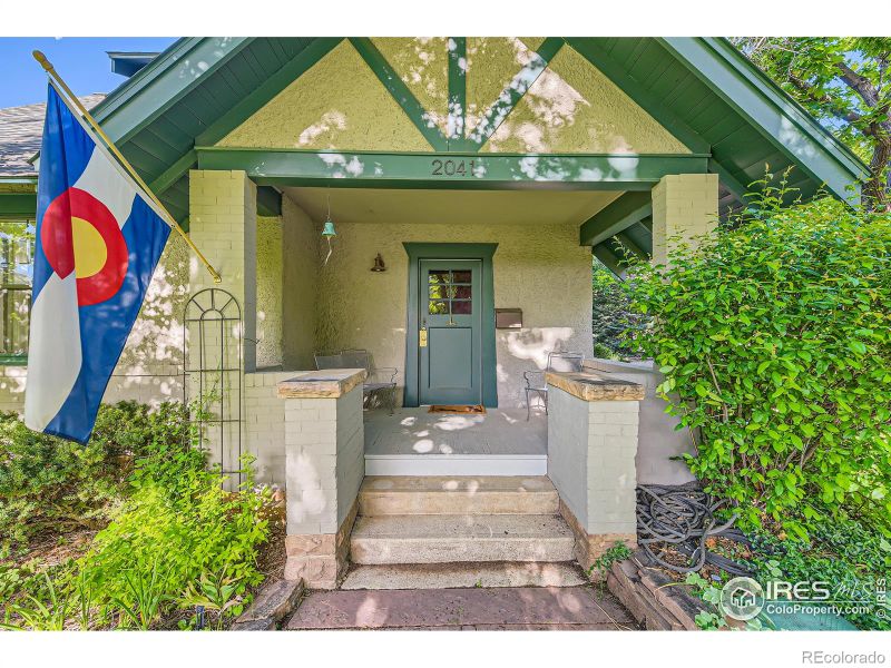 2041 5th St, Boulder, CO 80302