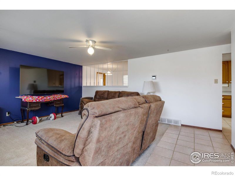 1212 Aspen St, Longmont, CO 80501