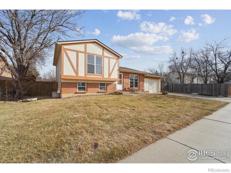 1202 Alexandria St, Lafayette, CO 80026