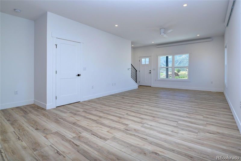 10609 Engelmann Ave, Poncha Springs, CO 81201