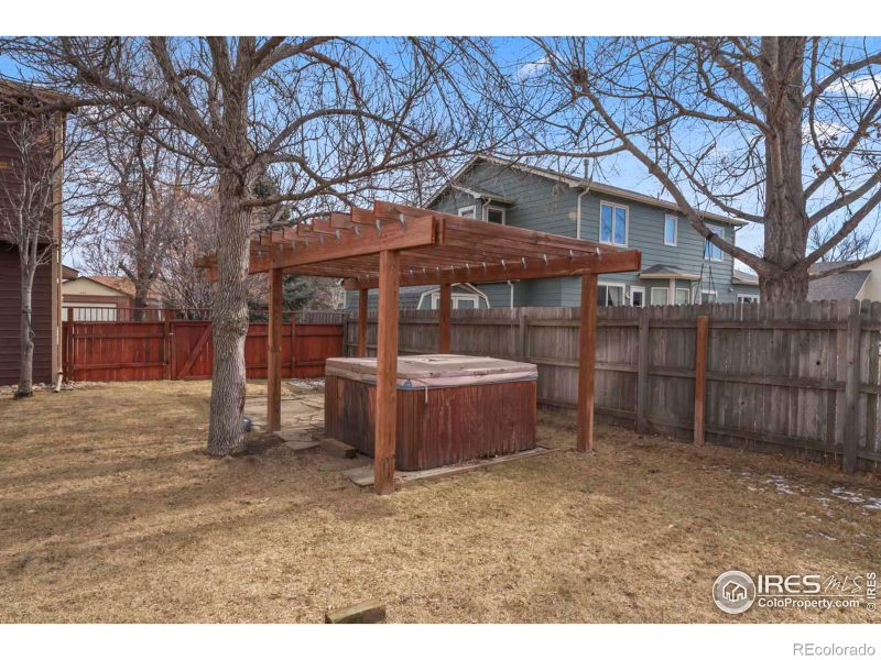 529 S 9th St, Berthoud, CO 80513