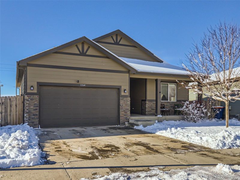 1164 Sunrise Cir, Milliken, CO 80543