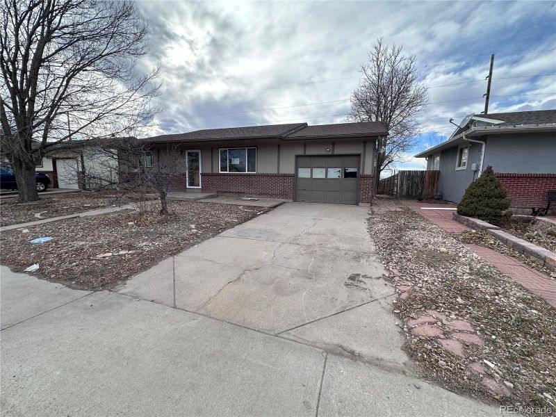 1309 Pacific Ct, Fort Lupton, CO 80621