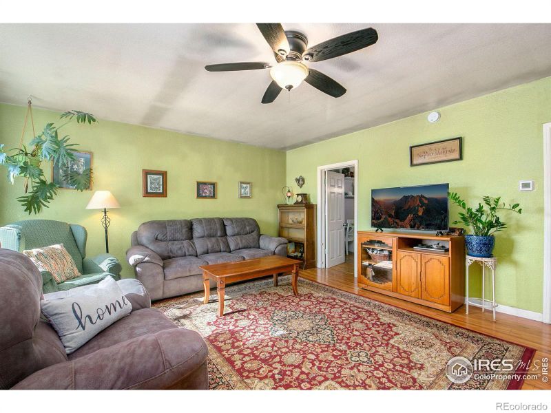 1107 E 5th St, Loveland, CO 80537
