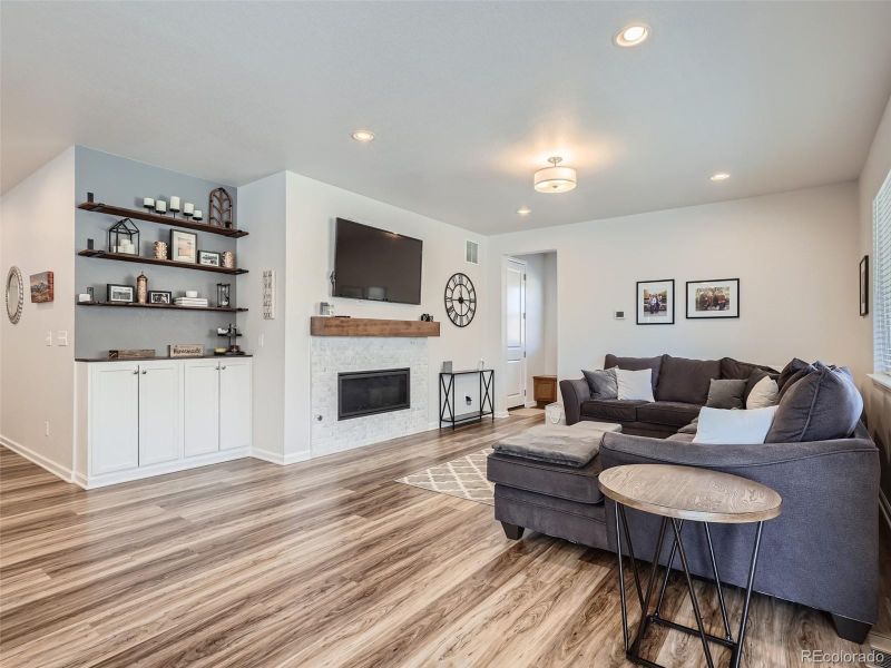 964 Blue Bell Rd, Berthoud, CO 80513
