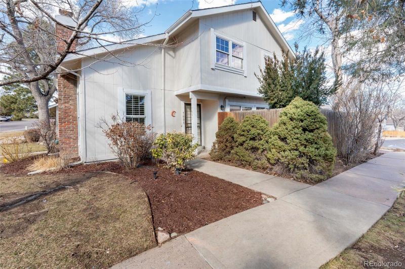 7091 S Knolls Way, Centennial, CO 80122