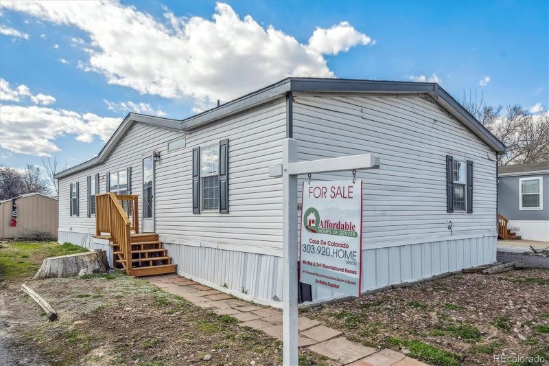 1927 Payne Ct Lot 245, Aurora, CO 80011