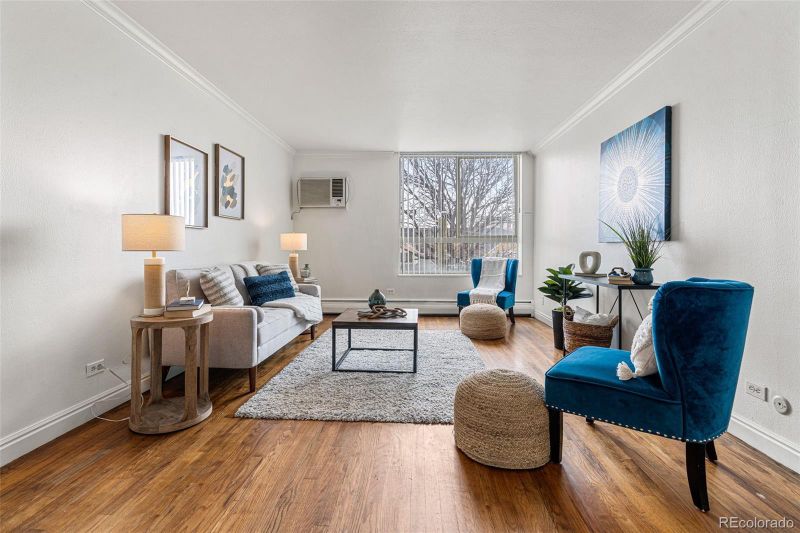 1390 N Emerson St #508, Denver, CO 80218