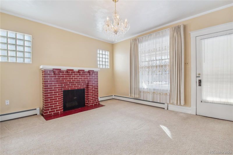 4128 Knox Ct, Denver, CO 80211