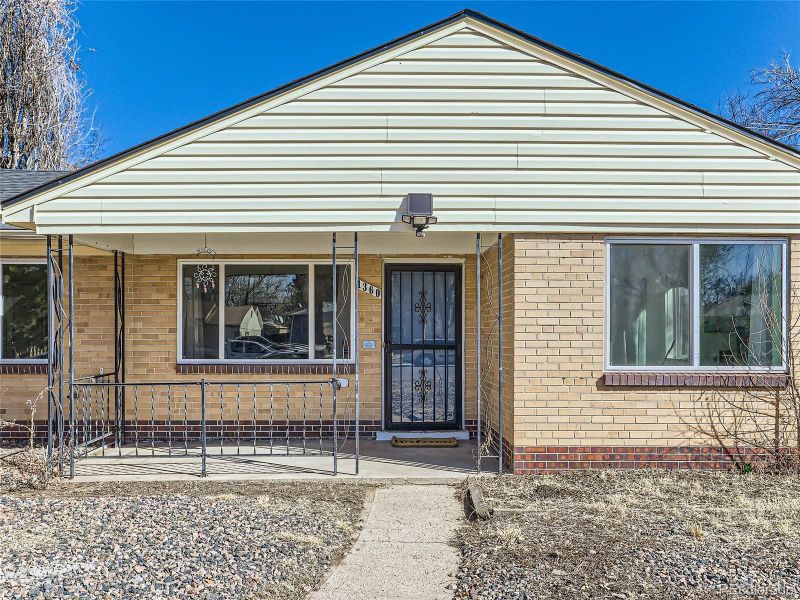 1360 Dallas St, Aurora, CO 80010