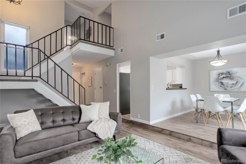 5651 W 71st Cir, Arvada, CO 80003