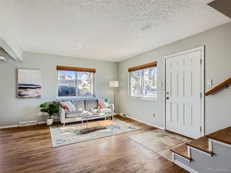 6785 E Arizona Ave #B, Denver, CO 80224
