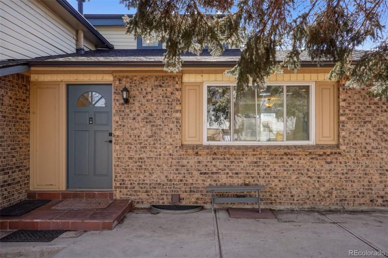1551 S Fairplay Way, Aurora, CO 80012
