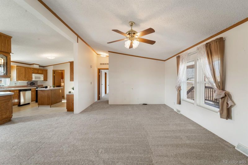 6630 Buckboard Dr, Peyton, CO 80831