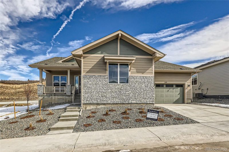 519 Scrubjay Cir, Castle Rock, CO 80104