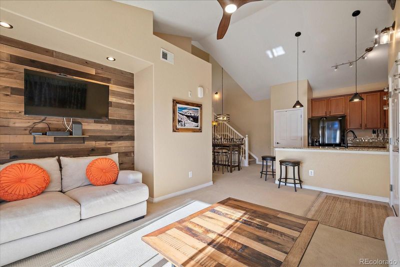 10052 W Ute Pl #303, Littleton, CO 80127