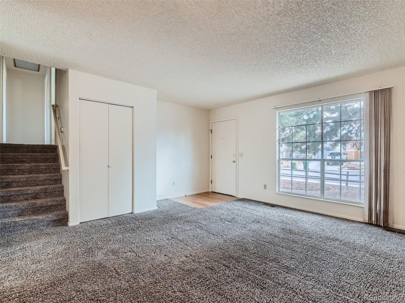 2419 S Kittredge Way, Aurora, CO 80013