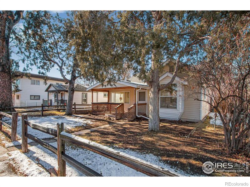 633 N 4th St, Berthoud, CO 80513