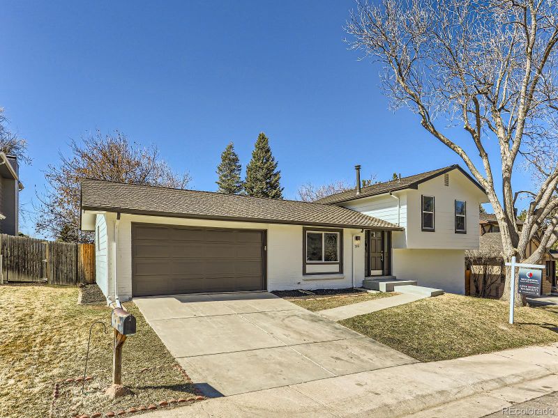 3911 S Wisteria Ct, Denver, CO 80237