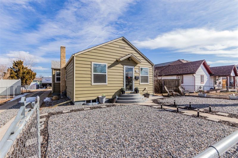 252 N 6th Ave, Brighton, CO 80601
