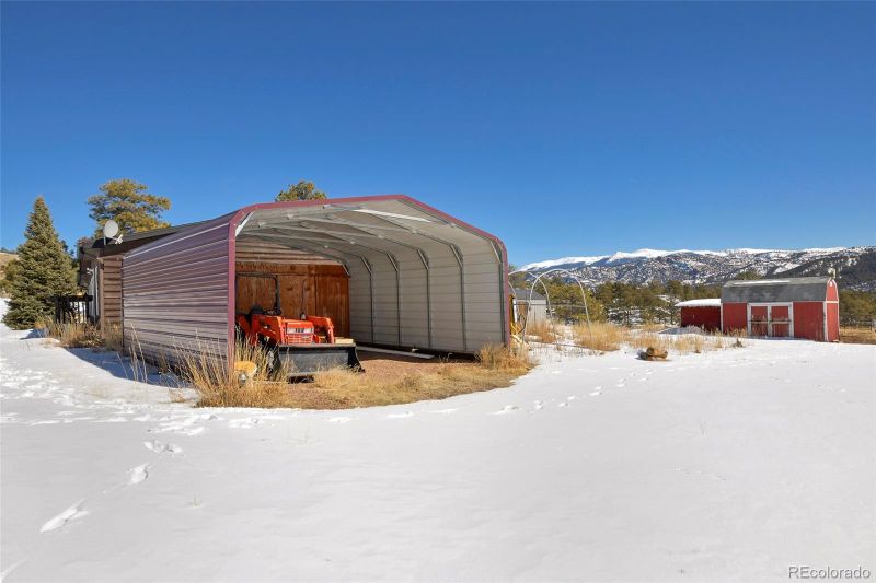 496 Wavelyn Ann Dr, Florissant, CO 80816