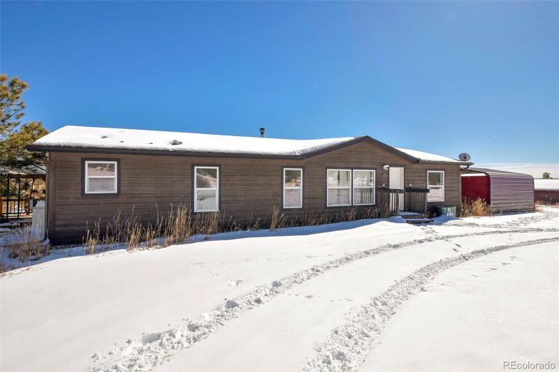 496 Wavelyn Ann Dr, Florissant, CO 80816