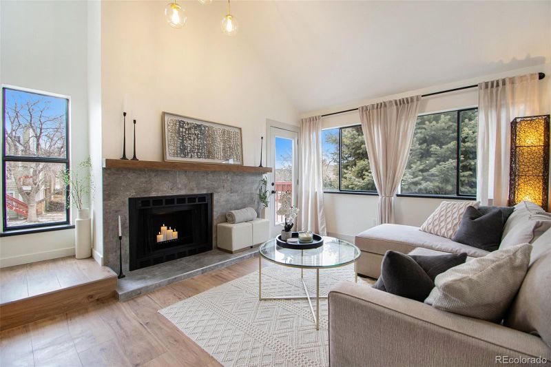 909 S Dawson Way #15, Aurora, CO 80012