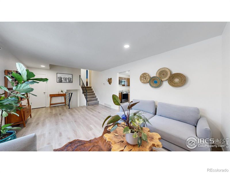 812 W 35th St, Loveland, CO 80538