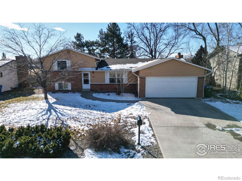 812 W 35th St, Loveland, CO 80538