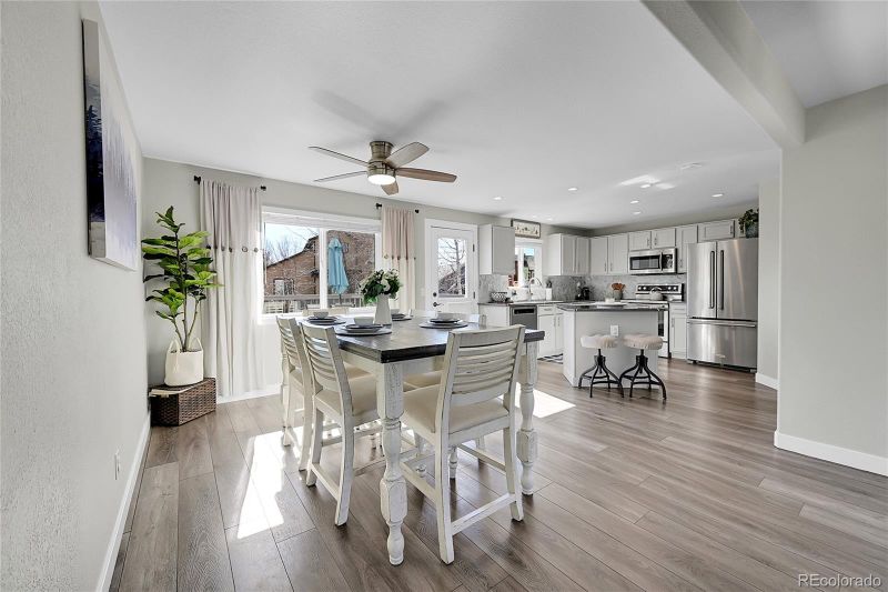 21382 E Williamette Pl, Centennial, CO 80015
