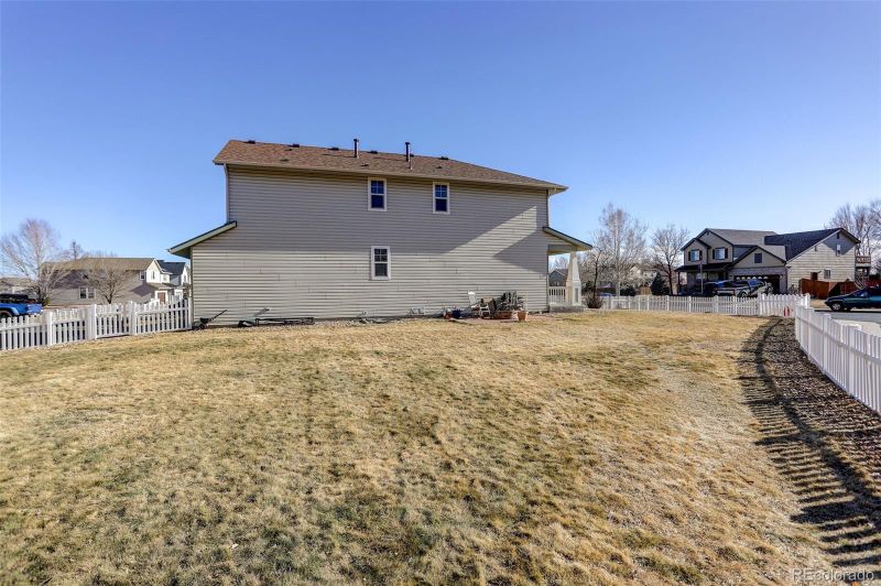 7242 High St, Frederick, CO 80504