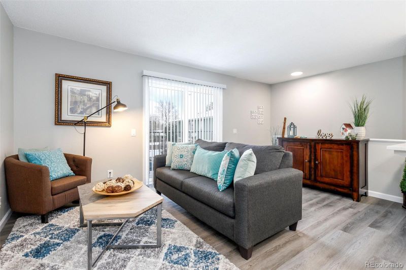 1248 S Uvalda St, Aurora, CO 80012
