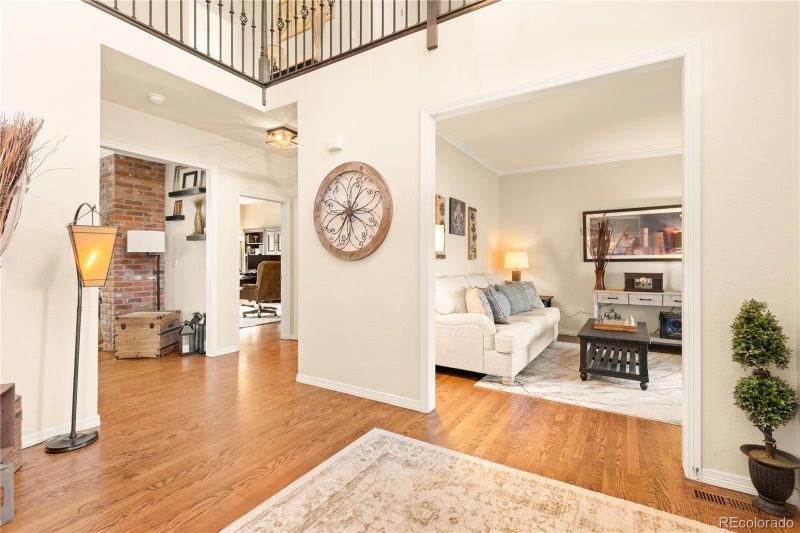 2250 Briargrove Dr, Highlands Ranch, CO 80126