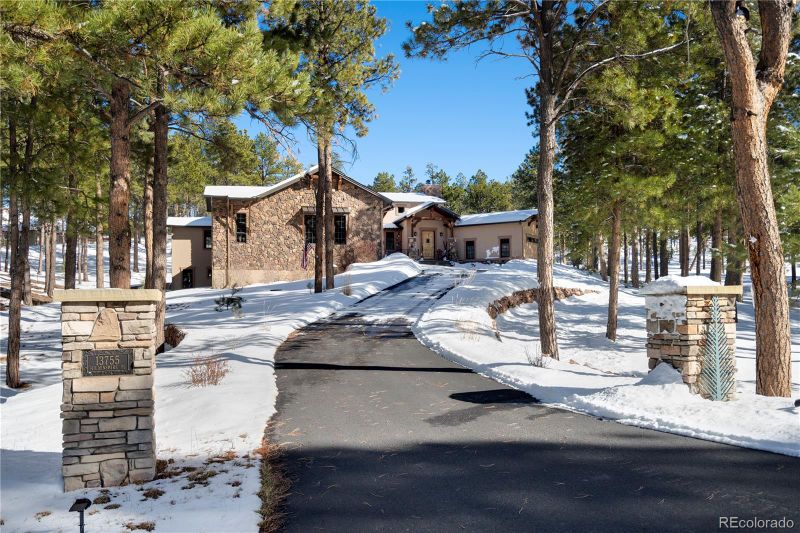 13755 Hildenshire Pl, Colorado Springs, CO 80908
