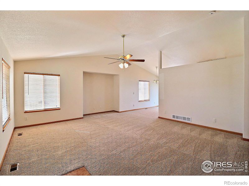 181 S 7th St, La Salle, CO 80645