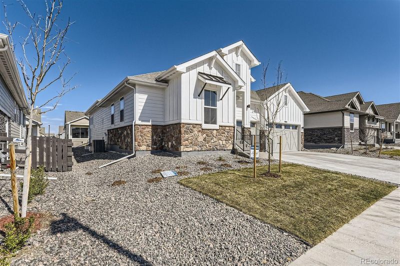 9005 S Shawnee Ct, Aurora, CO 80016